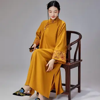 През пролетта, есента и зимата новият китайски стил ретро промяна диск с големи ръкави и копчета рокли китайското висококачествена вълнена рокля